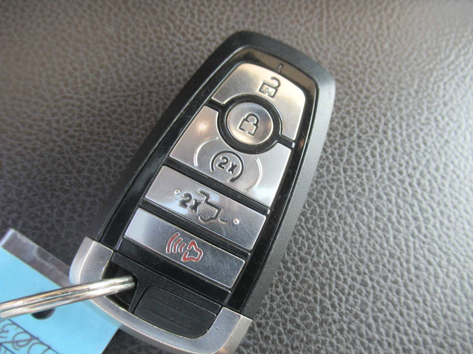 Used 2019 Ford F150 Lariat w/ Equipment Group 502A Luxury image 39