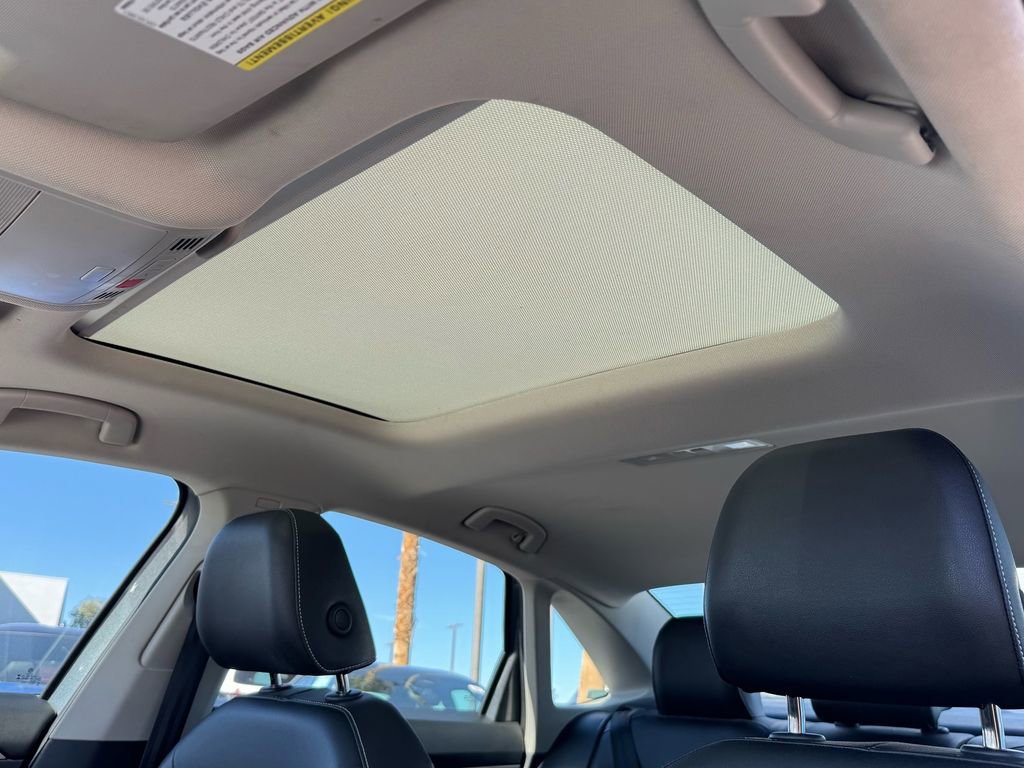 Used 2024 Volkswagen Jetta SE image 13