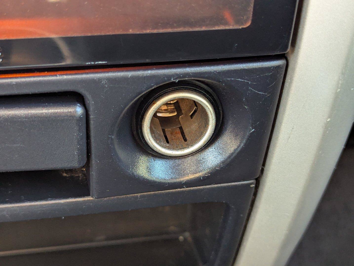 Used 2006 Scion xA FWD image 19