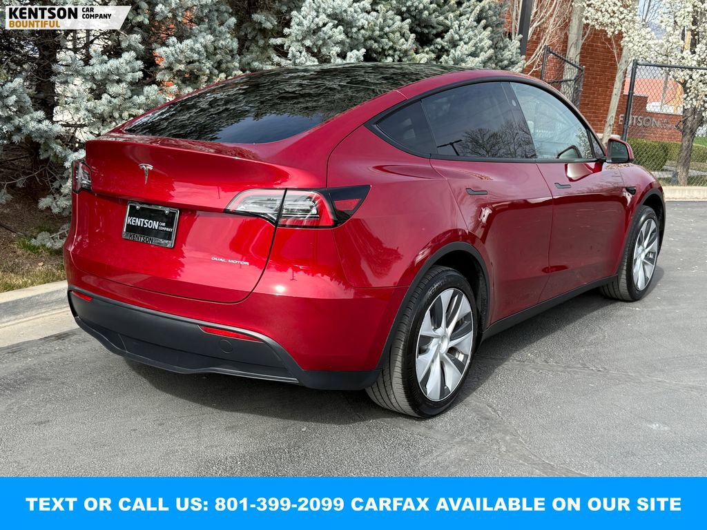 Used 2024 Tesla Model Y Long Range image 8