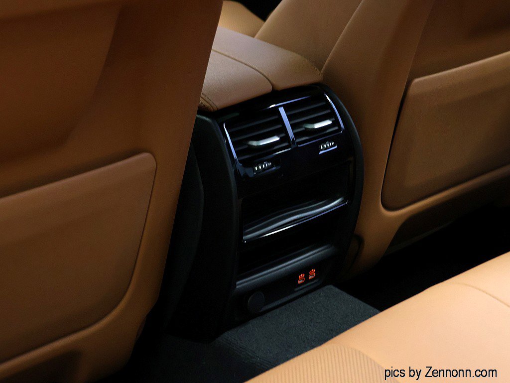 Certified 2023 BMW 530i xDrive w/ M Sport Package image 14