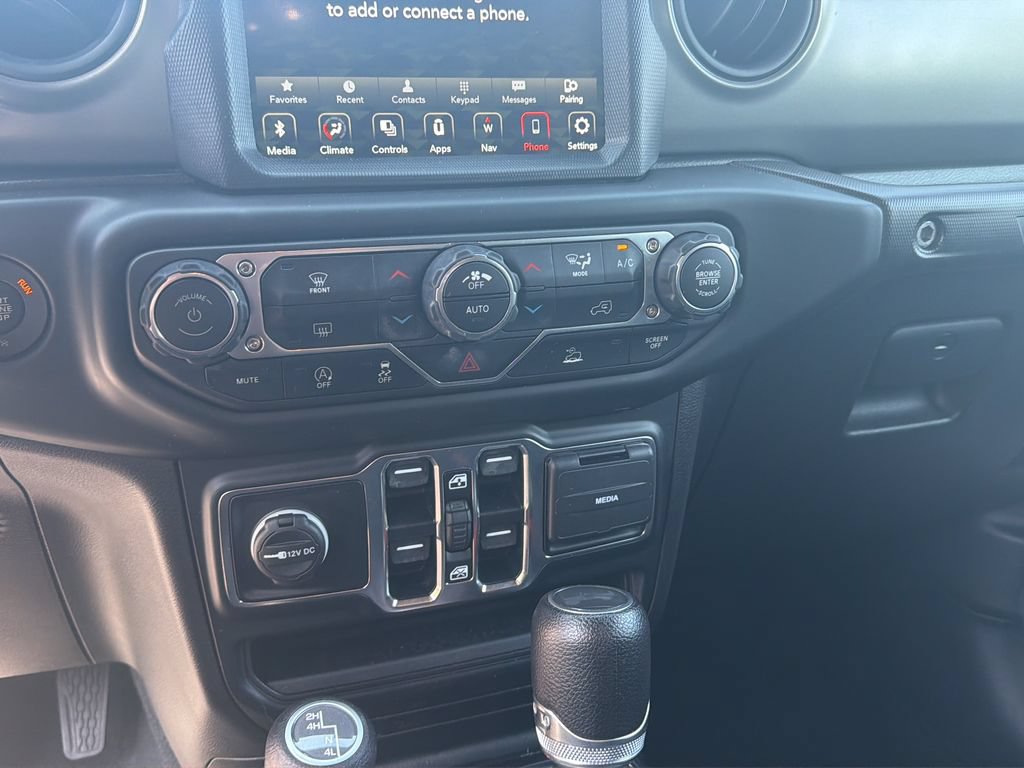Used 2022 Jeep Wrangler Unlimited Sport w/ Sun And Sound Package AWD/4WD image 26