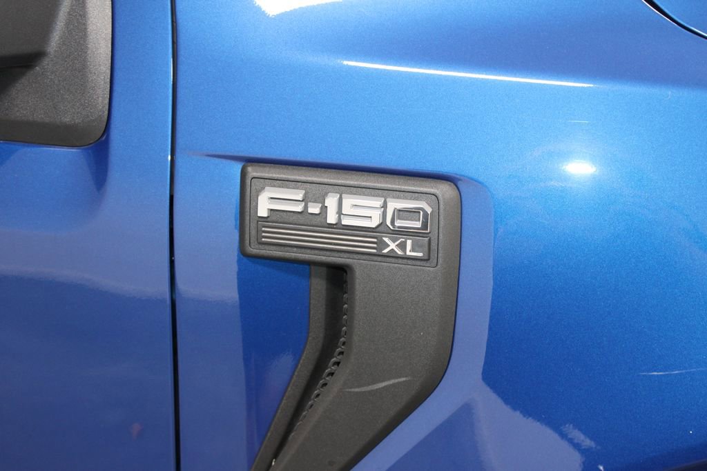 Used 2023 Ford F150 XL w/ Trailer Tow Package image 12