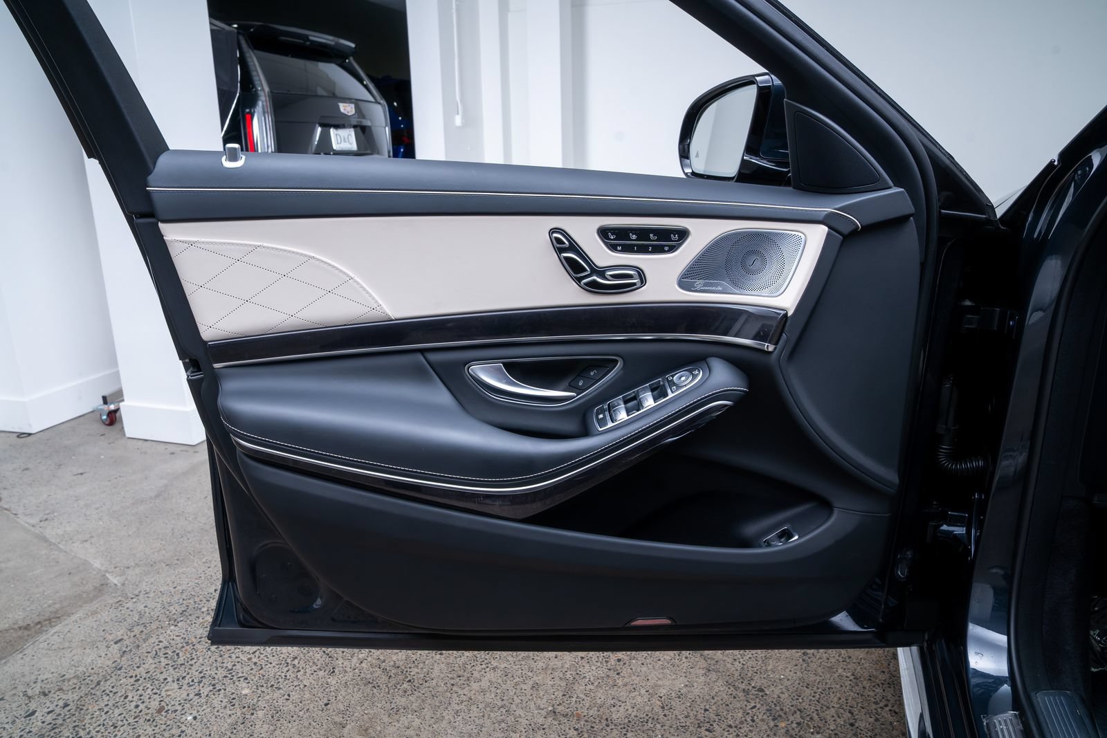 Used 2019 Mercedes-Benz S 63 AMG S 4MATIC Sedan image 18