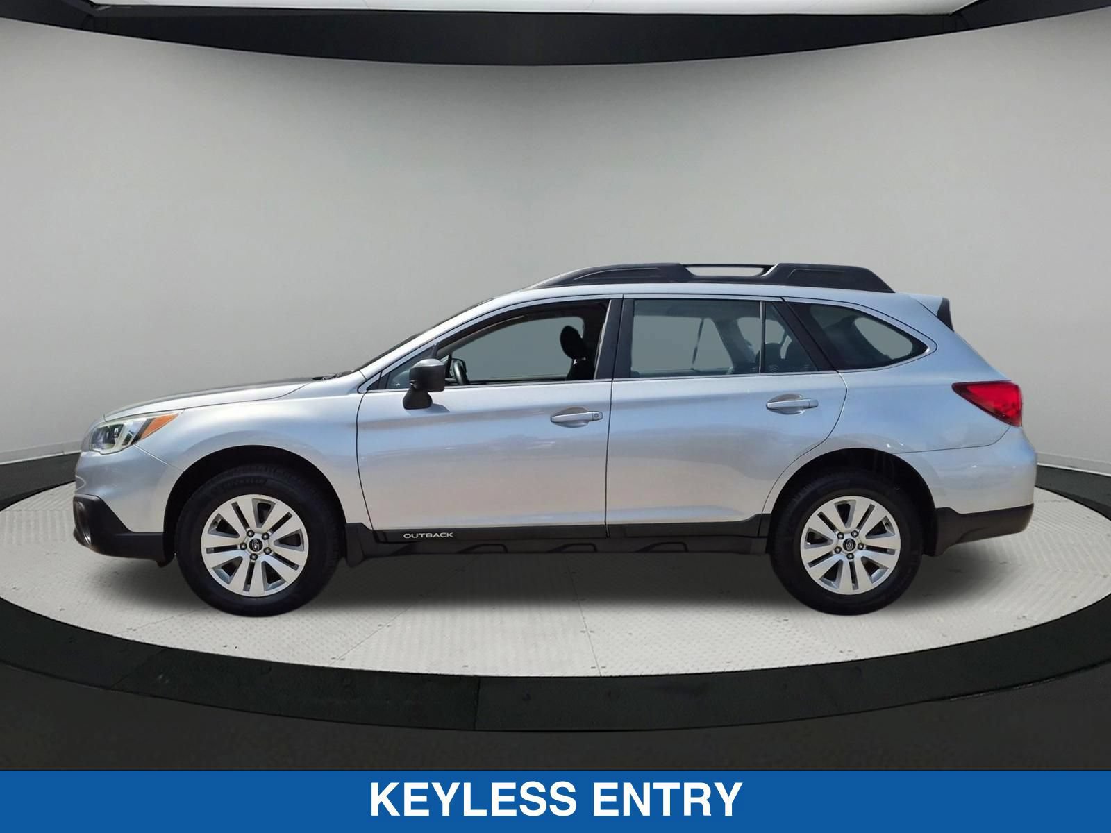 Used 2017 Subaru Outback 2.5i AWD/4WD image 8