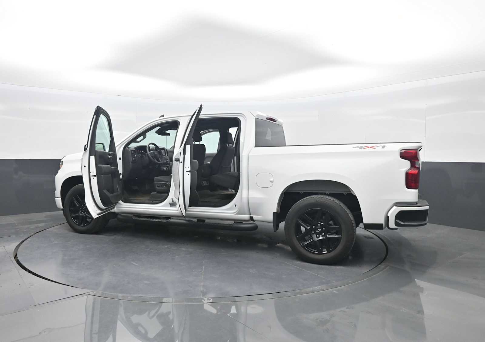Used 2024 Chevrolet Silverado 1500 Custom w/ LPO, Dark Essentials Package AWD/4WD image 44
