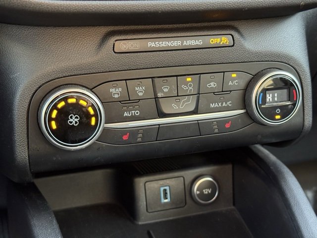 Used 2020 Ford Escape SE image 14