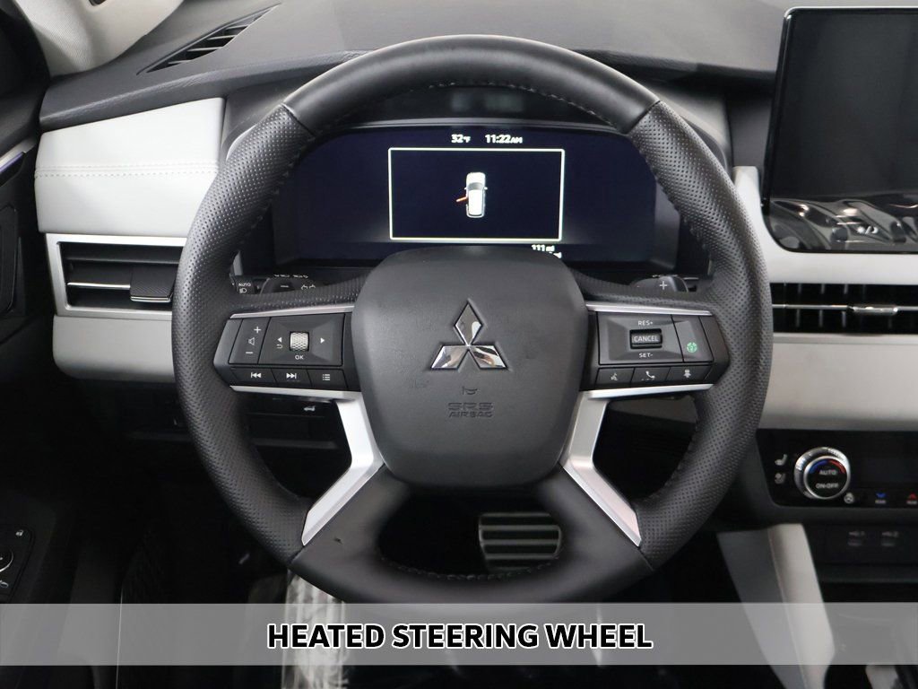 New 2025 Mitsubishi Outlander AWD image 12