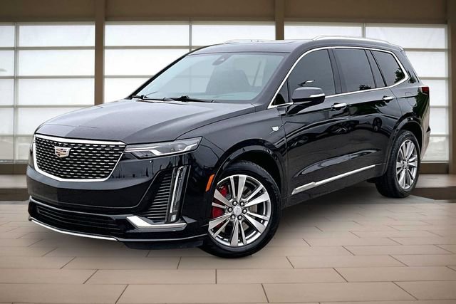 Used 2022 Cadillac XT6 Premium Luxury w/ Technology Package