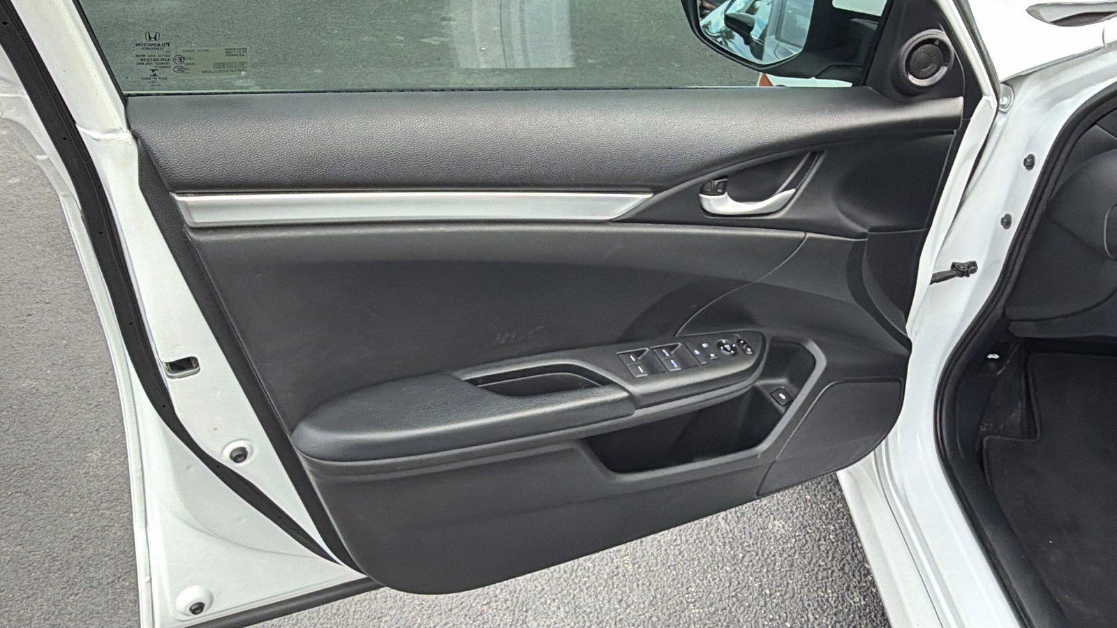 Used 2019 Honda Civic Sport image 10