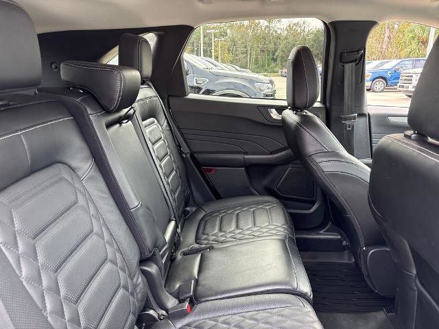 Certified 2024 Ford Escape Platinum w/ Premium Technology Package image 32