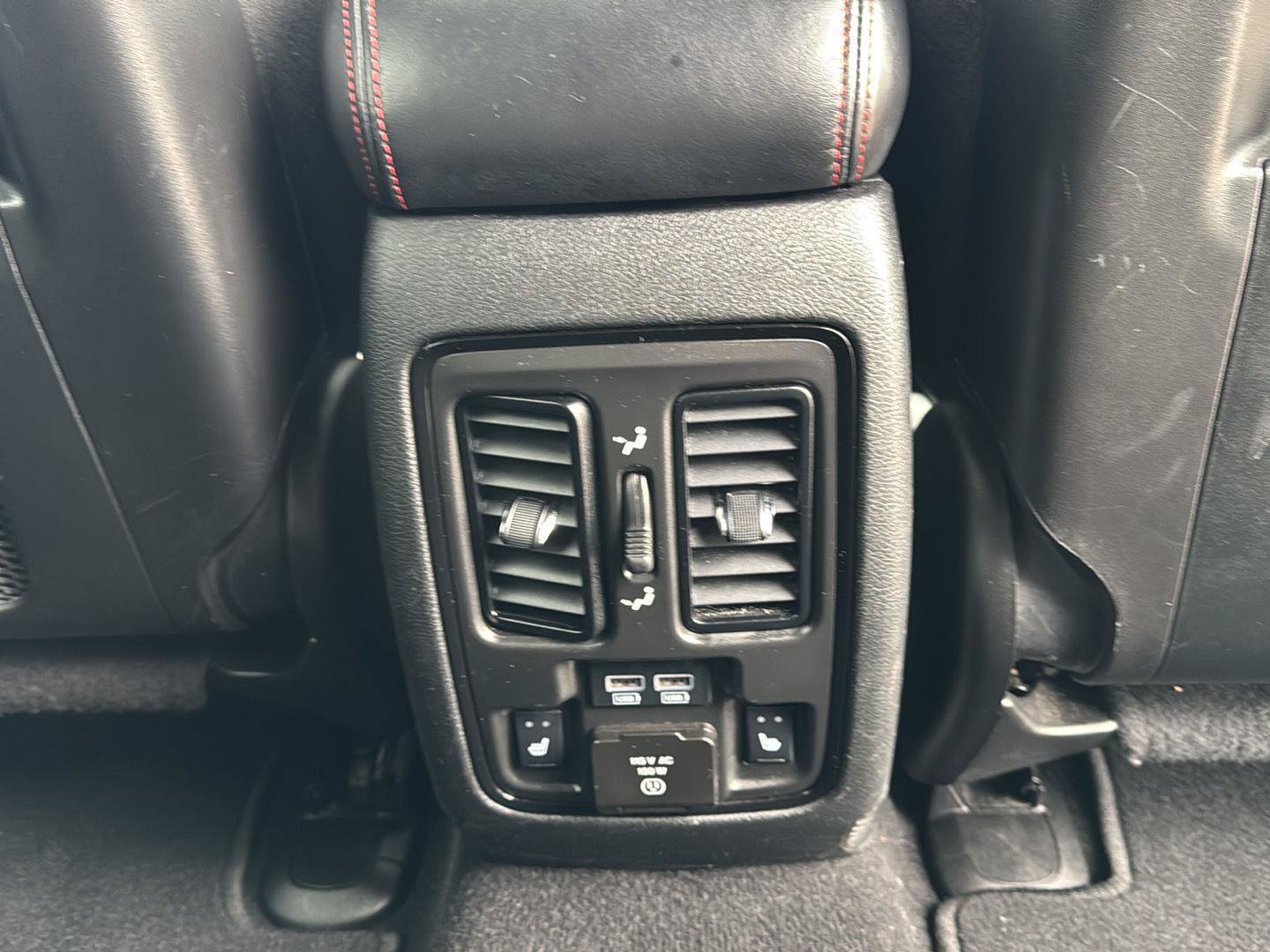 Used 2024 Dodge Durango GT AWD/4WD image 29