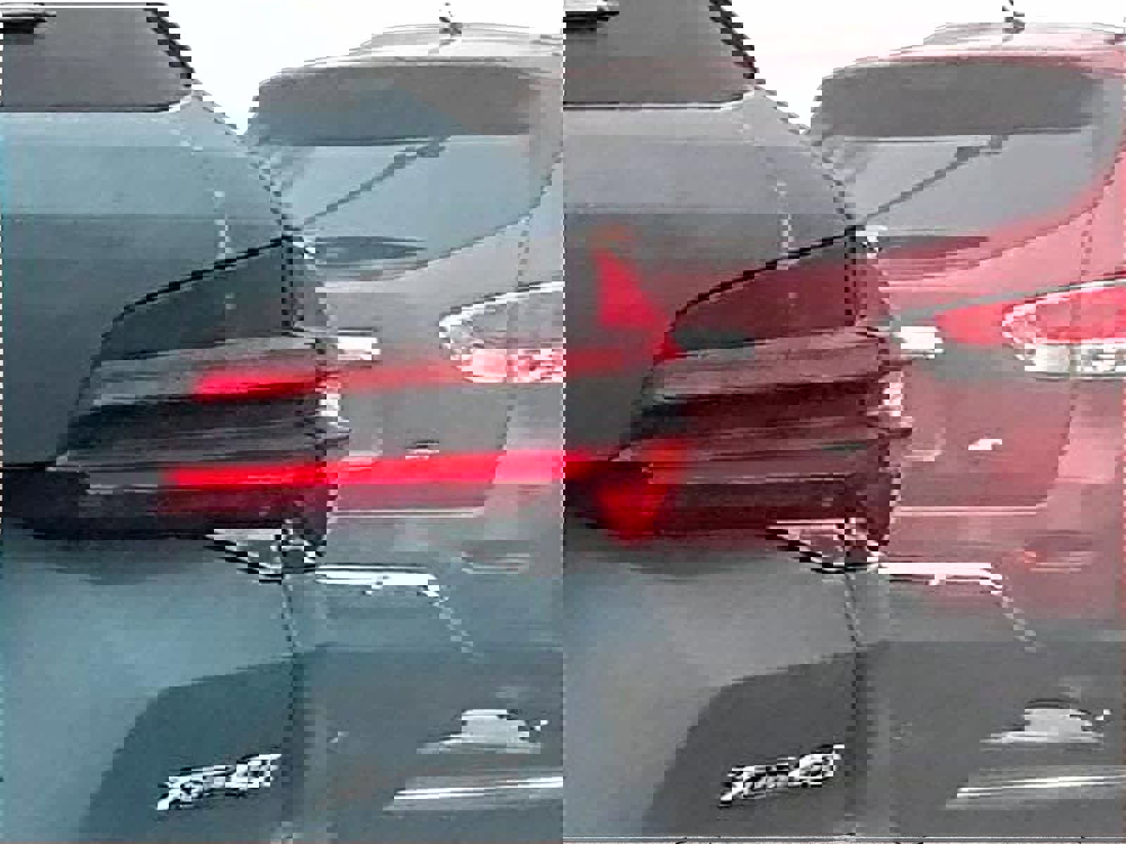 Used 2025 BMW X5 xDrive40i w/ Parking Assistance Package image 12