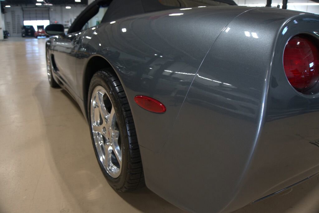 Used 2003 Chevrolet Corvette Base w/ Preferred Equipment Group1 image 20