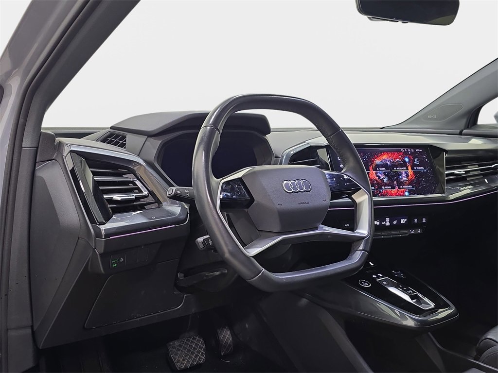Used 2024 Audi Q4 e-tron Premium Plus image 17