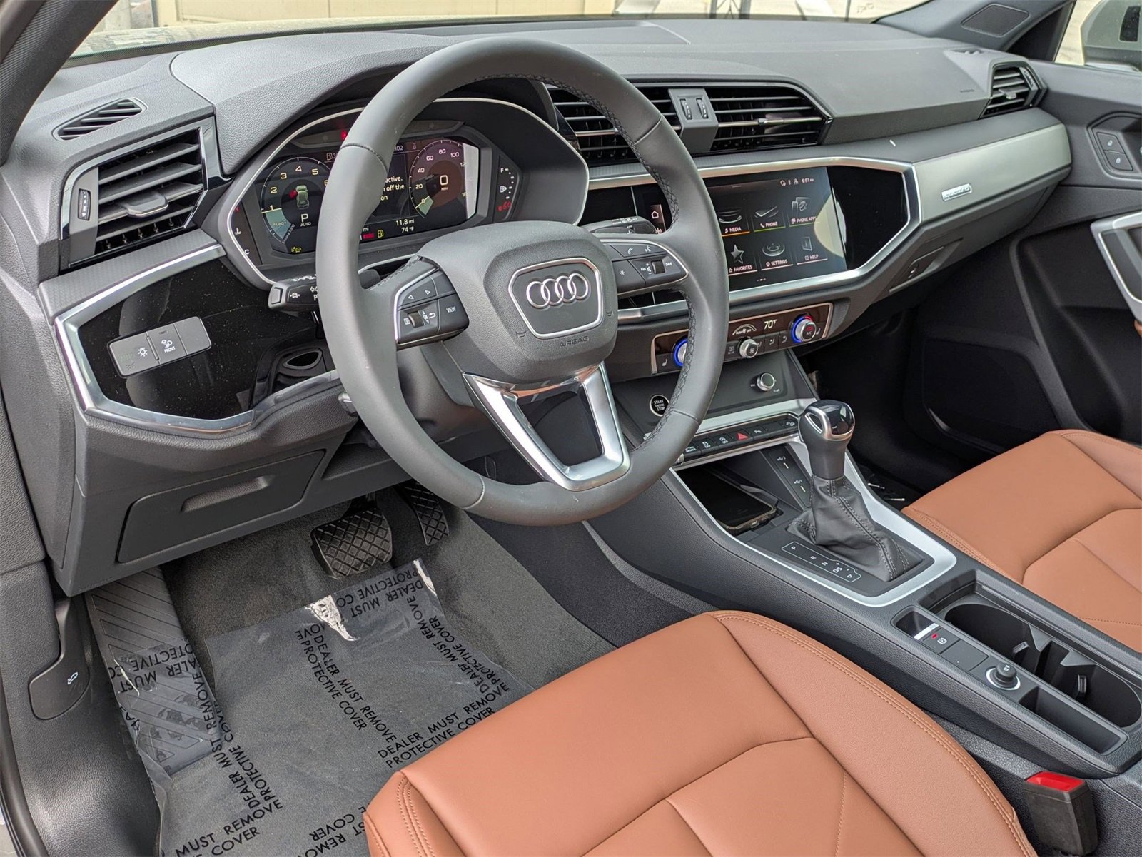 New 2025 Audi Q3 2.0T Premium image 8