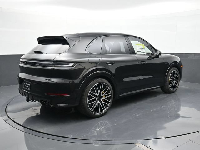 New 2026 Porsche Cayenne Turbo AWD/4WD image 26