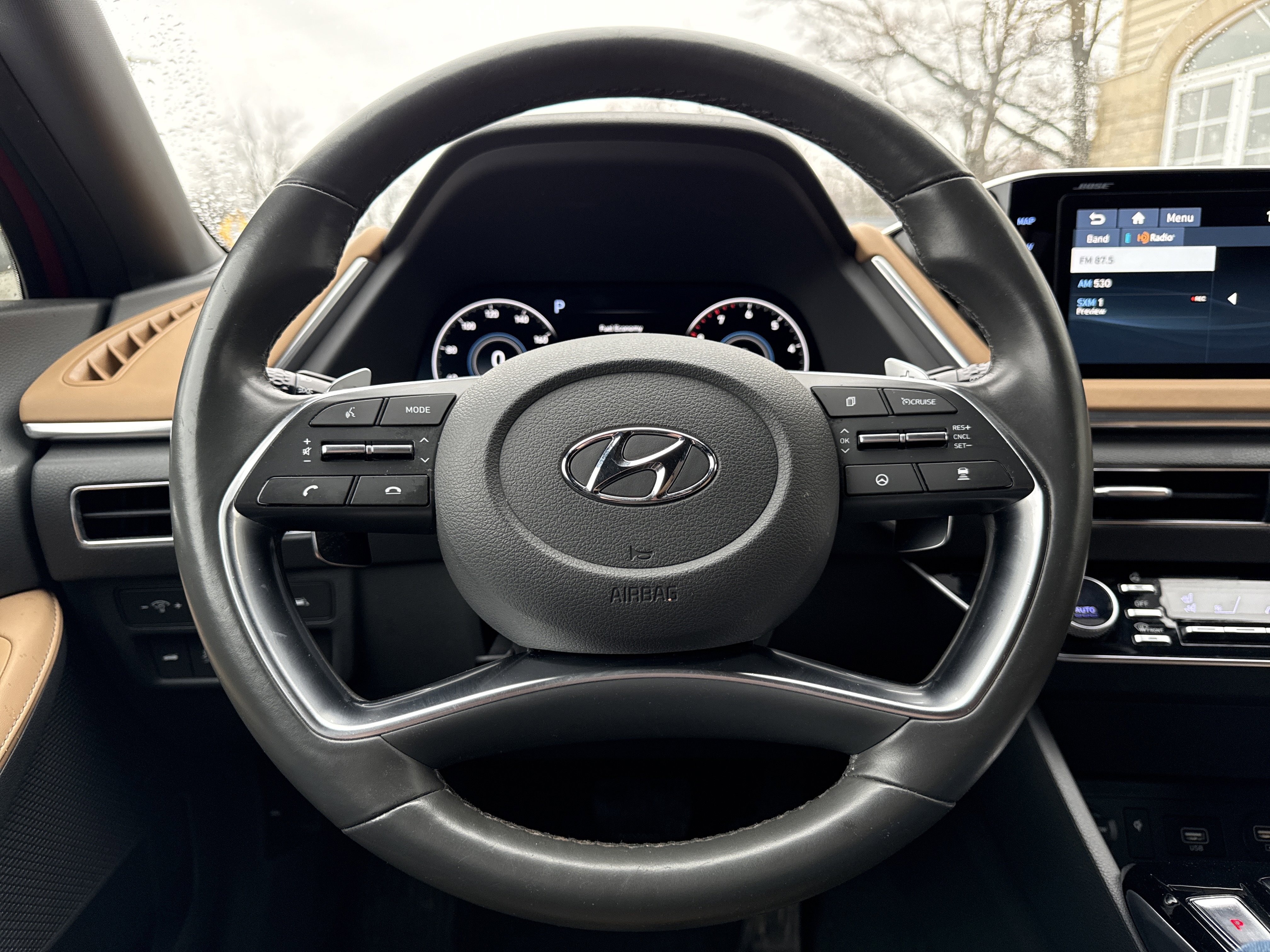 Used 2021 Hyundai Sonata Limited w/ Preferred Accessory Package image 28