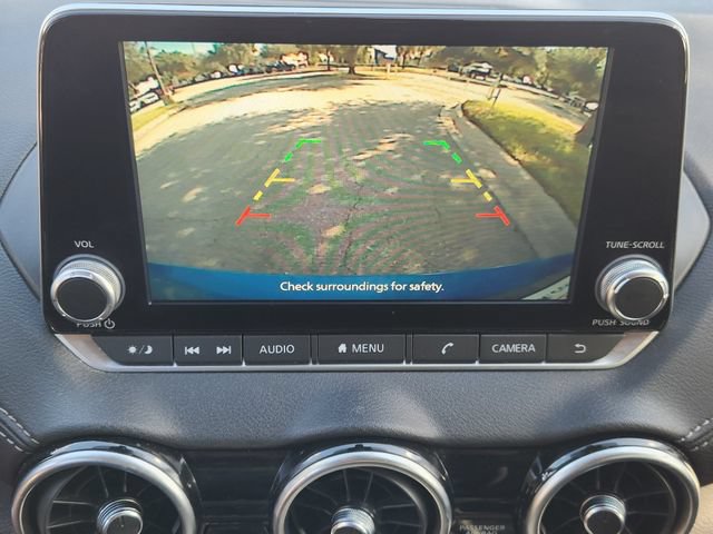 Used 2025 Nissan Sentra SV FWD image 18