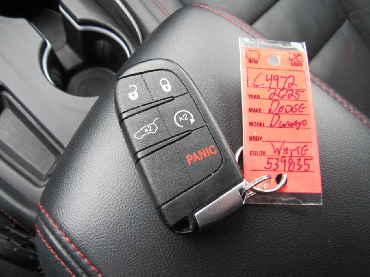 Used 2025 Dodge Durango GT AWD/4WD image 14