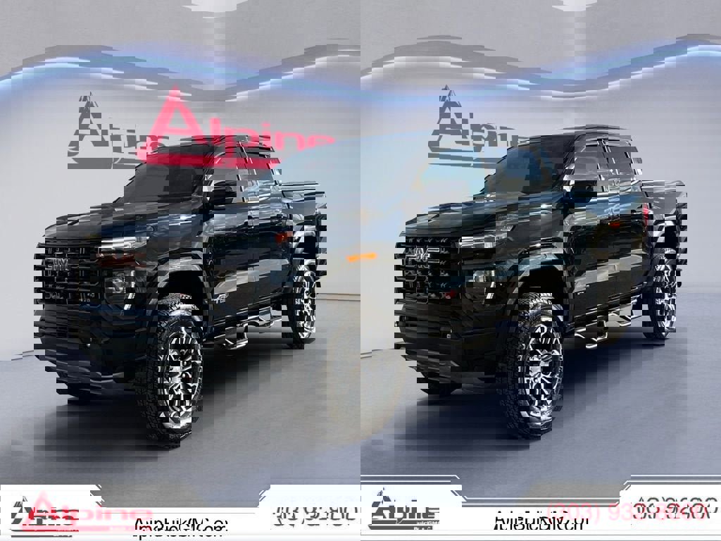 Used 2023 GMC Canyon AT4 video 1