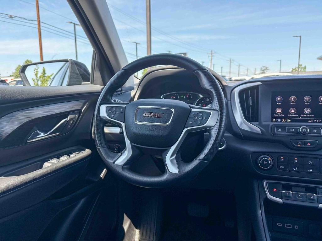 Used 2024 GMC Terrain SLE AWD/4WD image 15