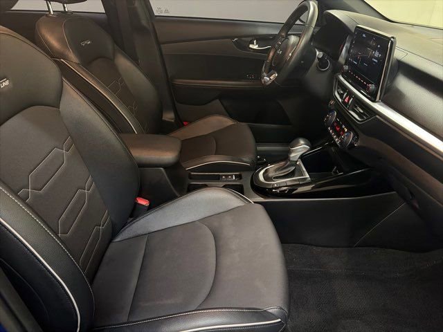 Used 2024 Kia Forte GT-Line image 34