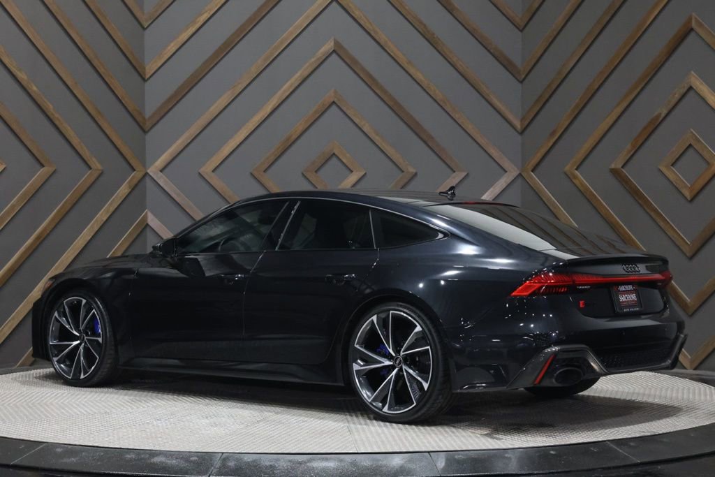 Used 2022 Audi RS 7 Sportback image 2