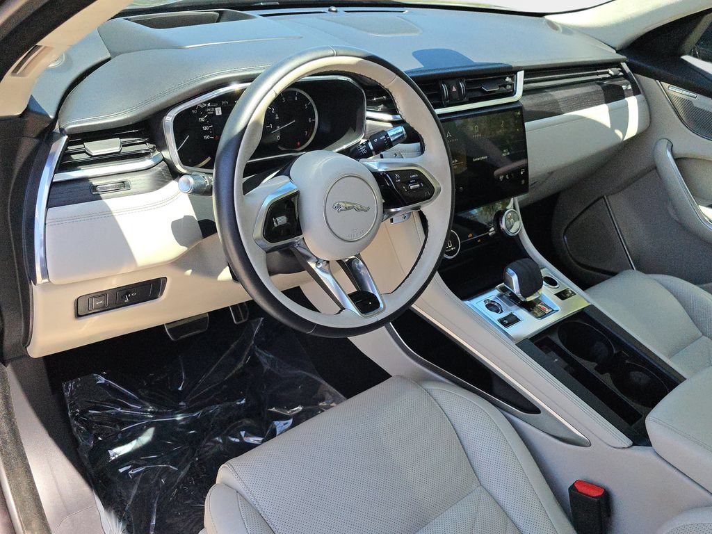Used 2022 Jaguar F-PACE S AWD/4WD image 19