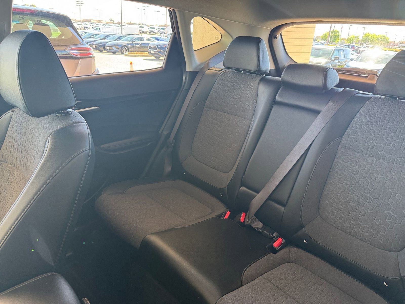 Used 2025 Kia Seltos S FWD image 40