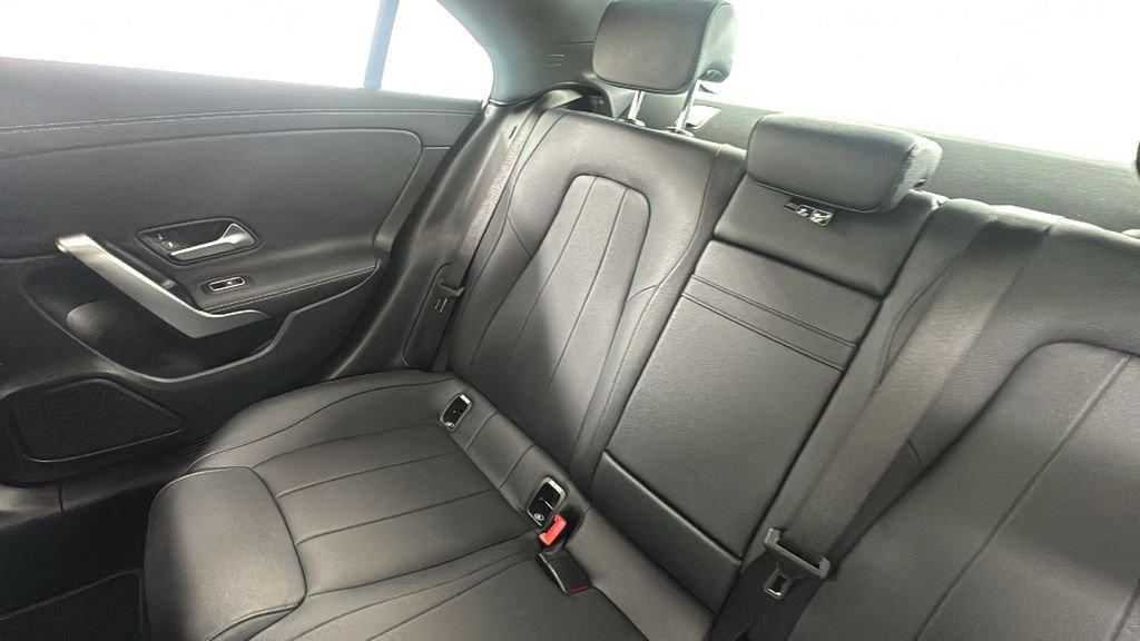 Used 2025 Mercedes-Benz CLA 250 4MATIC image 15