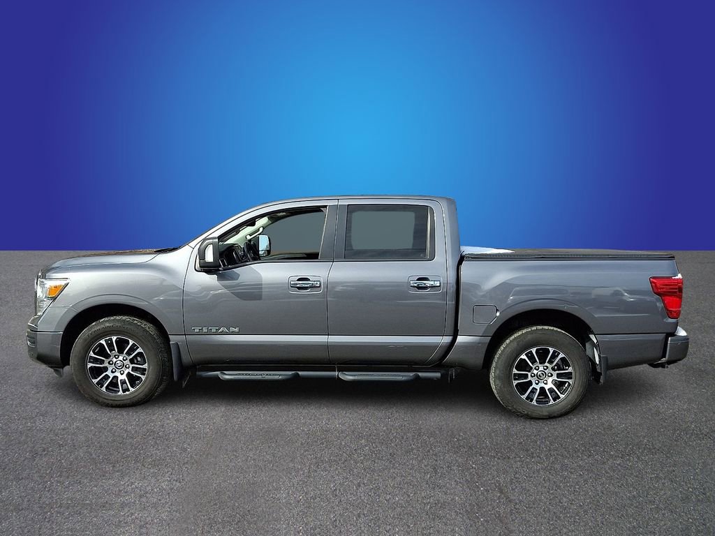 Used 2021 Nissan Titan SV w/ SV Convenience Package image 7