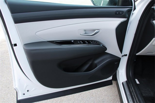 New 2025 Hyundai Tucson Limited w/ Tow & Go Package image 11