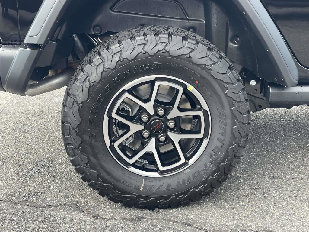 New 2027 Jeep Wrangler Unlimited Rubicon AWD/4WD image 8