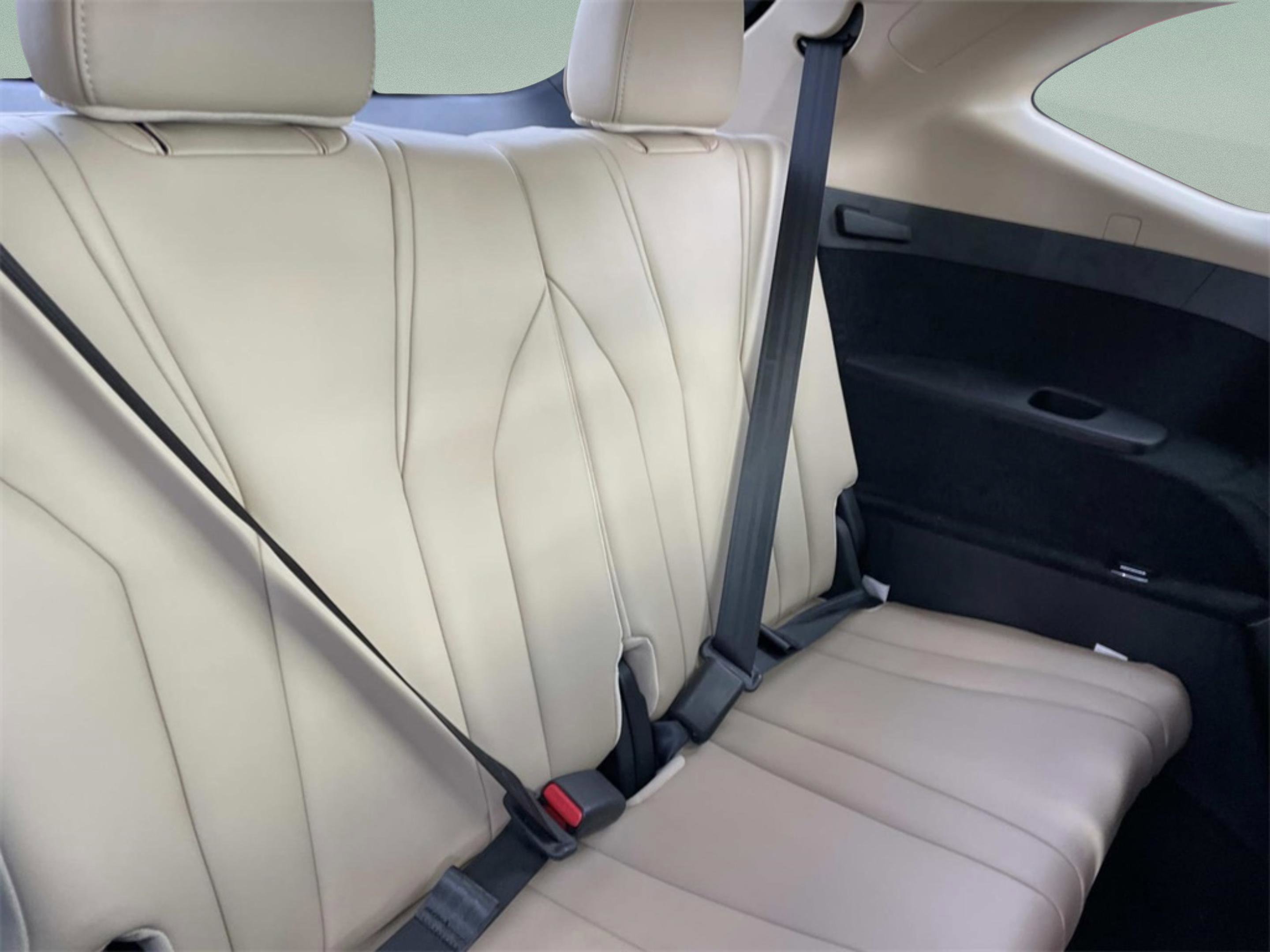 Used 2023 Acura MDX FWD w/ Technology Package image 18