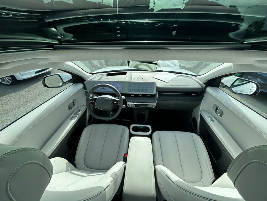 Used 2024 Hyundai Ioniq 5 Limited AWD/4WD image 12