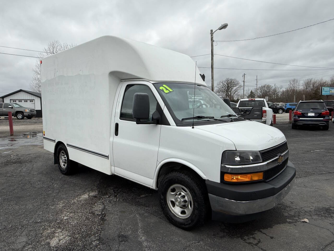Used 2021 Chevrolet Express 3500 w/ Power Convenience Package image 6