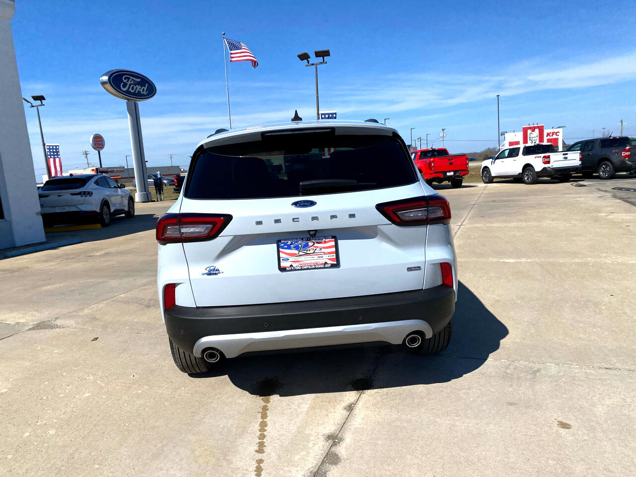 New 2025 Ford Escape SE image 6