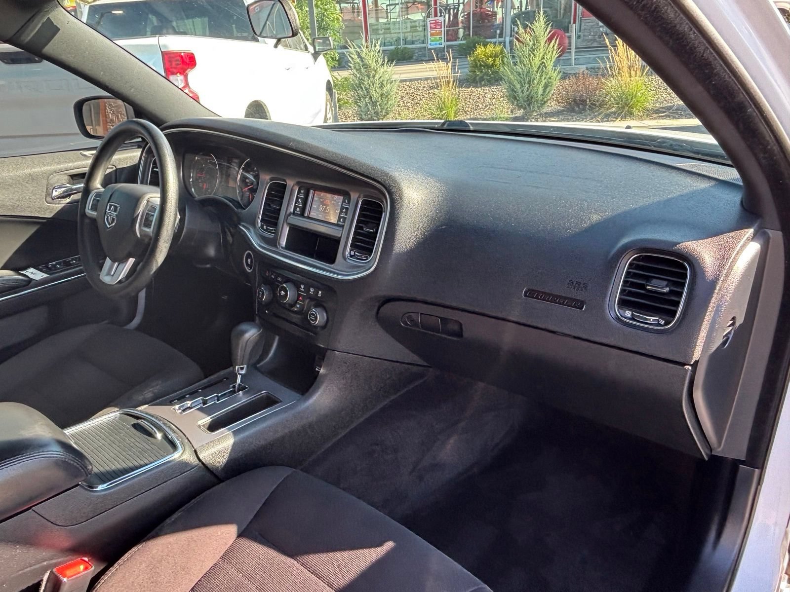 Used 2014 Dodge Charger SE RWD image 24