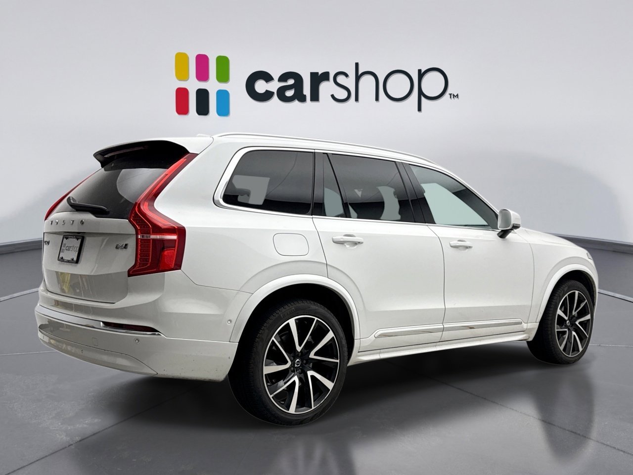 Used 2024 Volvo XC90 B6 Plus w/ Protection Package image 5