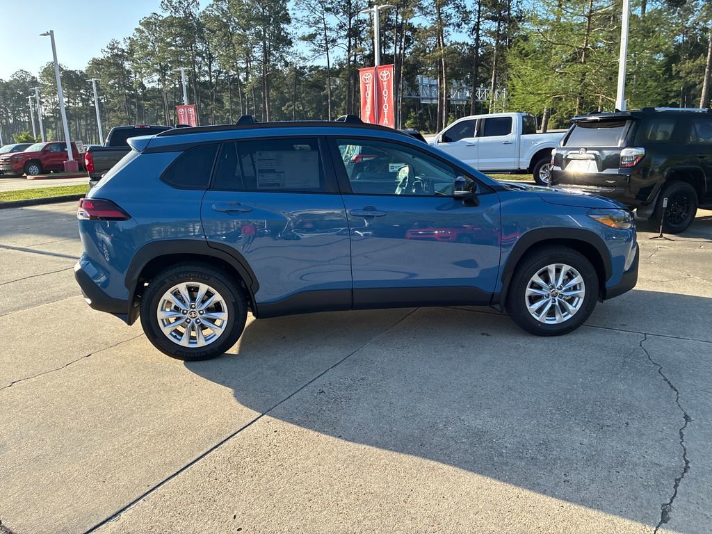 New 2026 Toyota Corolla Cross LE image 8