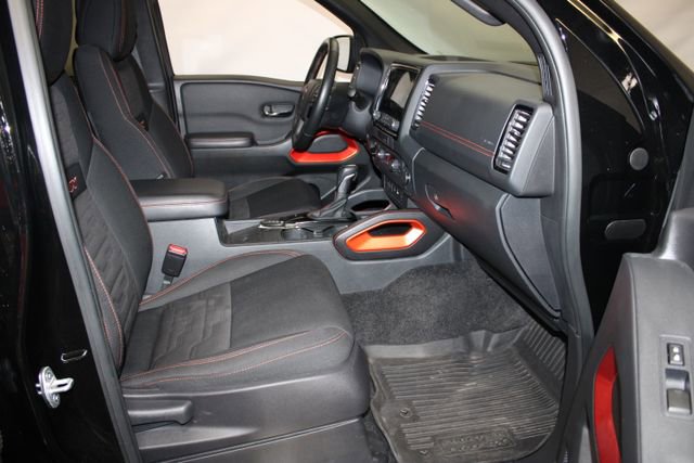 Used 2023 Nissan Frontier PRO-4X w/ Pro Convenience Package AWD/4WD image 11