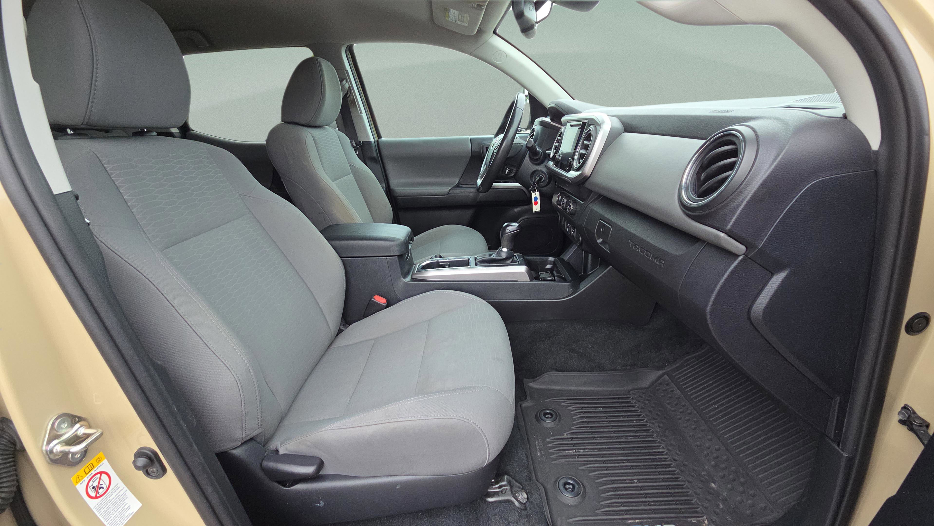 Used 2019 Toyota Tacoma SR5 image 16