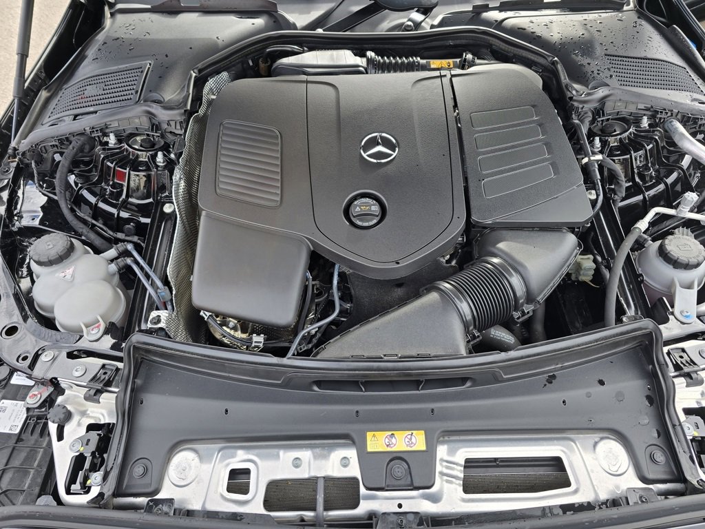 Used 2024 Mercedes-Benz C 300 Sedan image 13