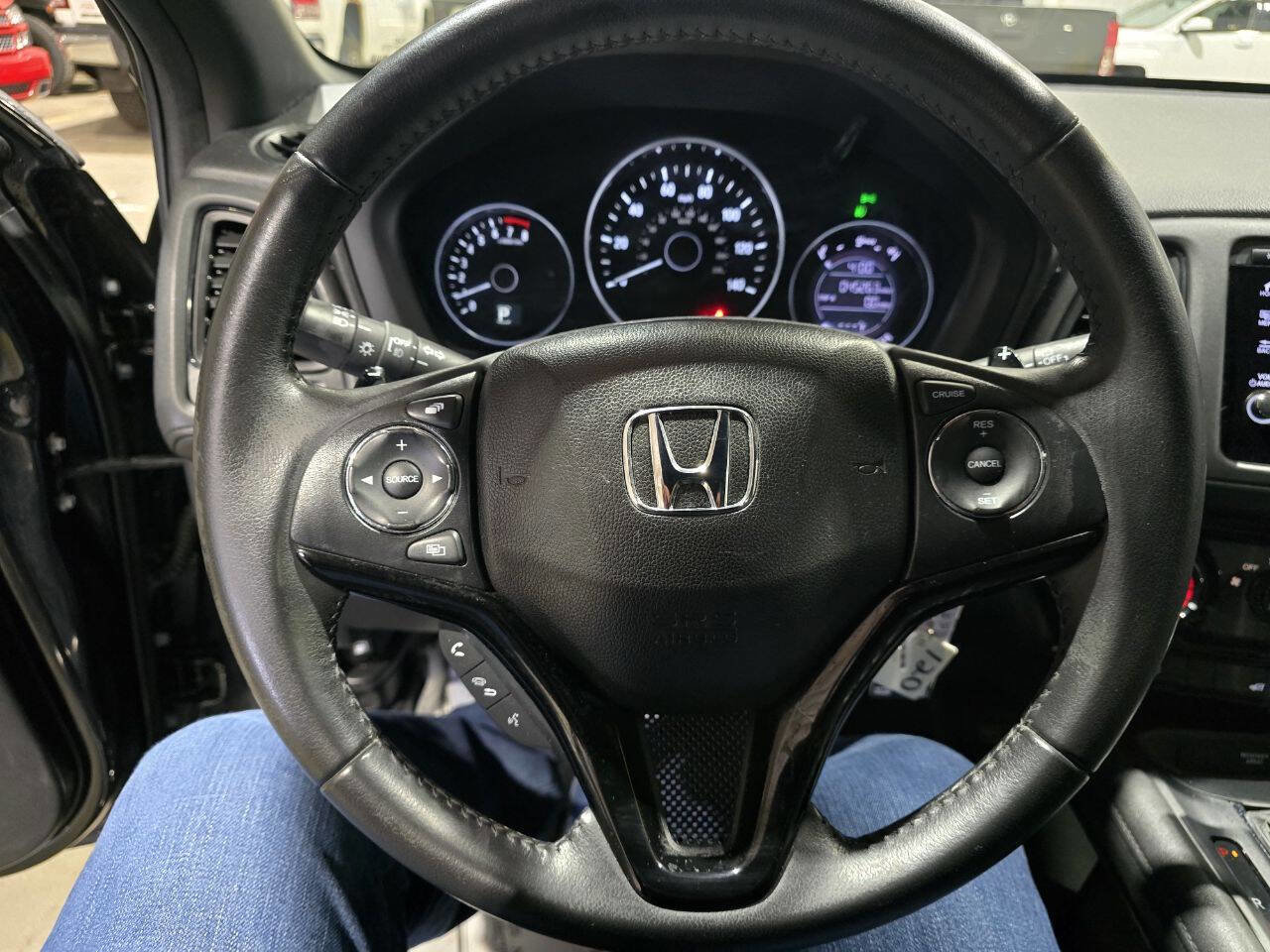 Used 2019 Honda HR-V Sport image 35
