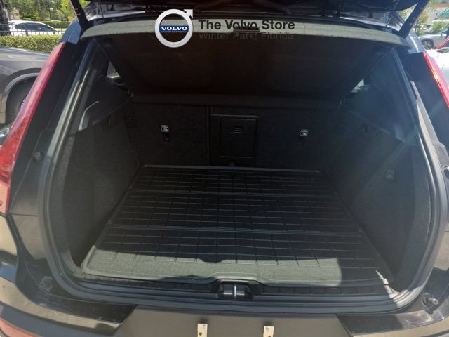 Used 2021 Volvo XC40 T5 R-Design w/ Advanced Package AWD/4WD image 10