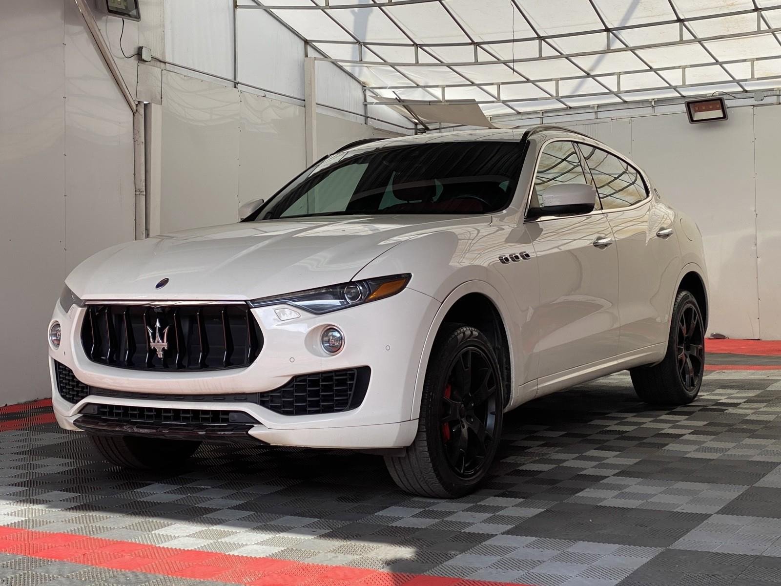 Used 2017 Maserati Levante S image 3