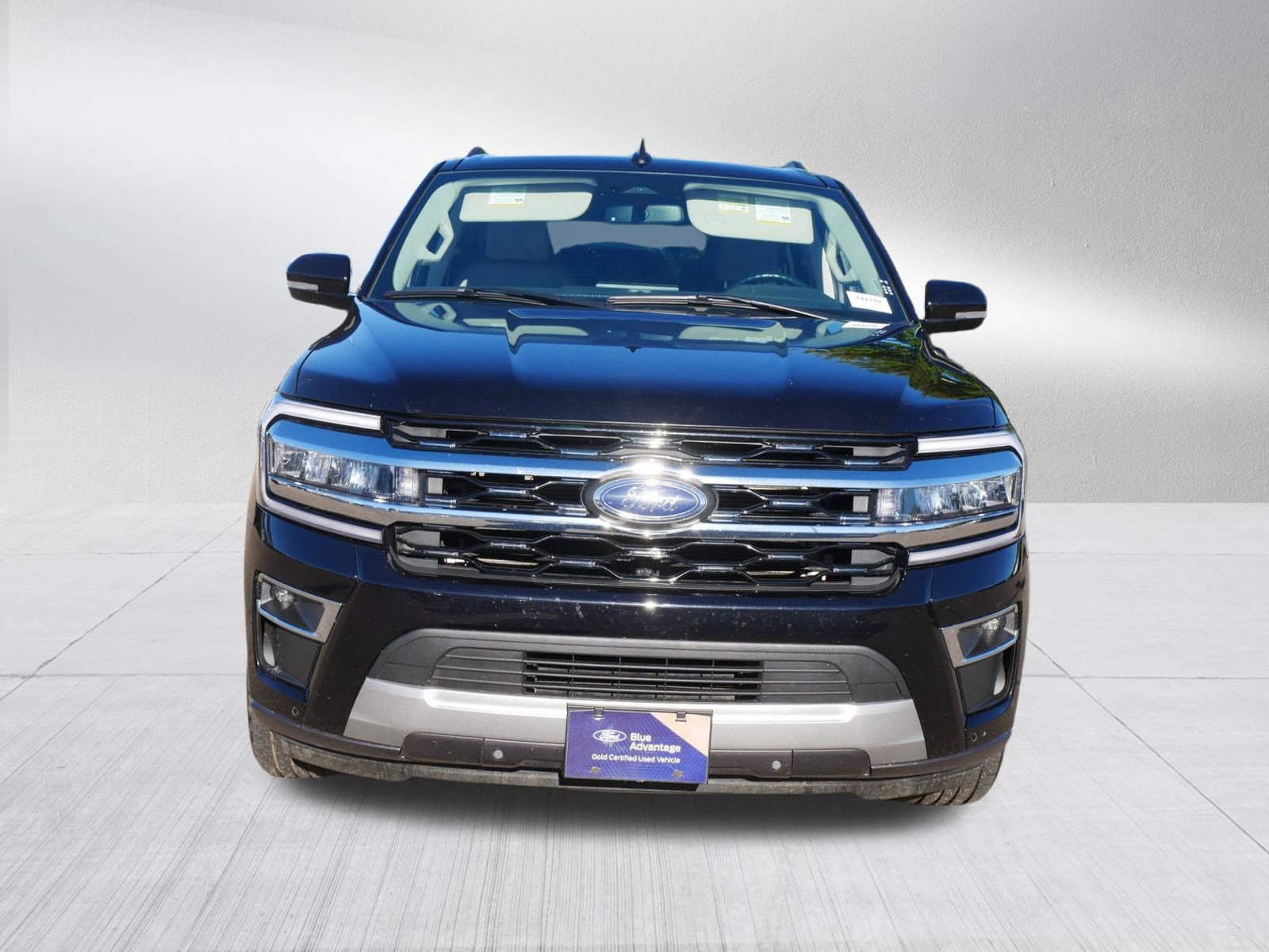 Certified 2024 Ford Expedition Limited image 2