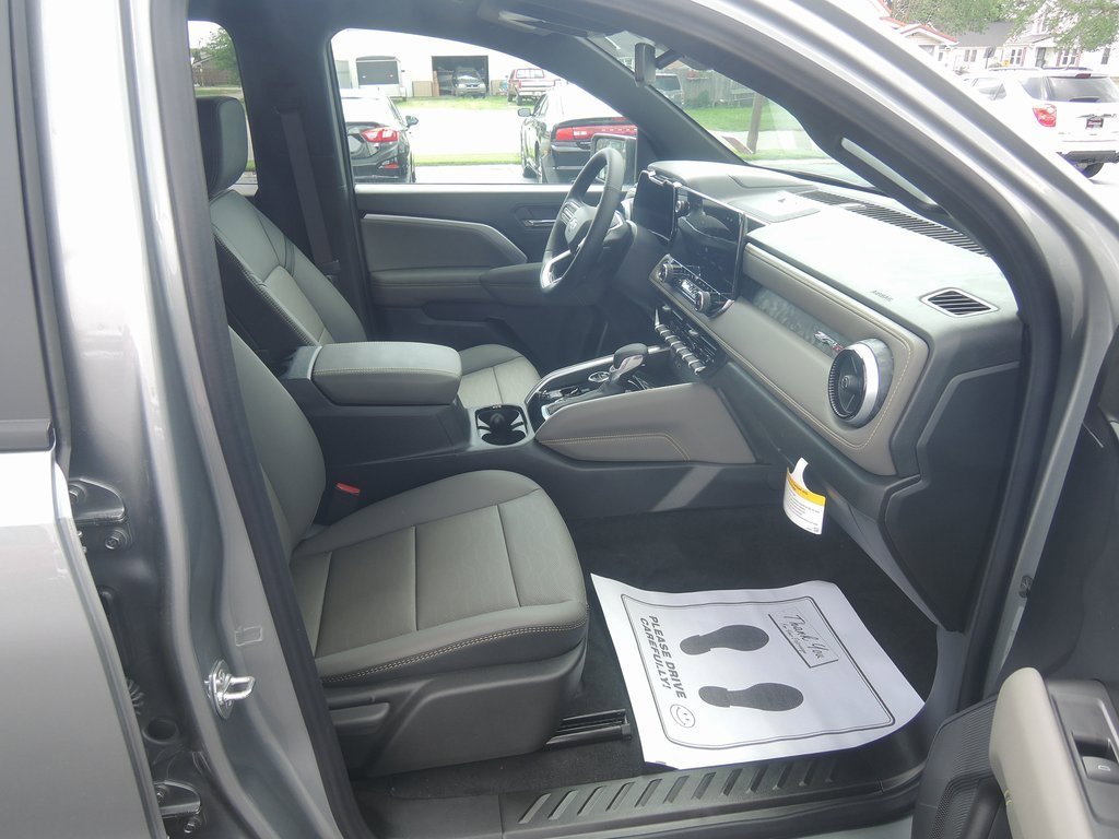 New 2025 Chevrolet Colorado ZR2 w/ Technology Package image 39