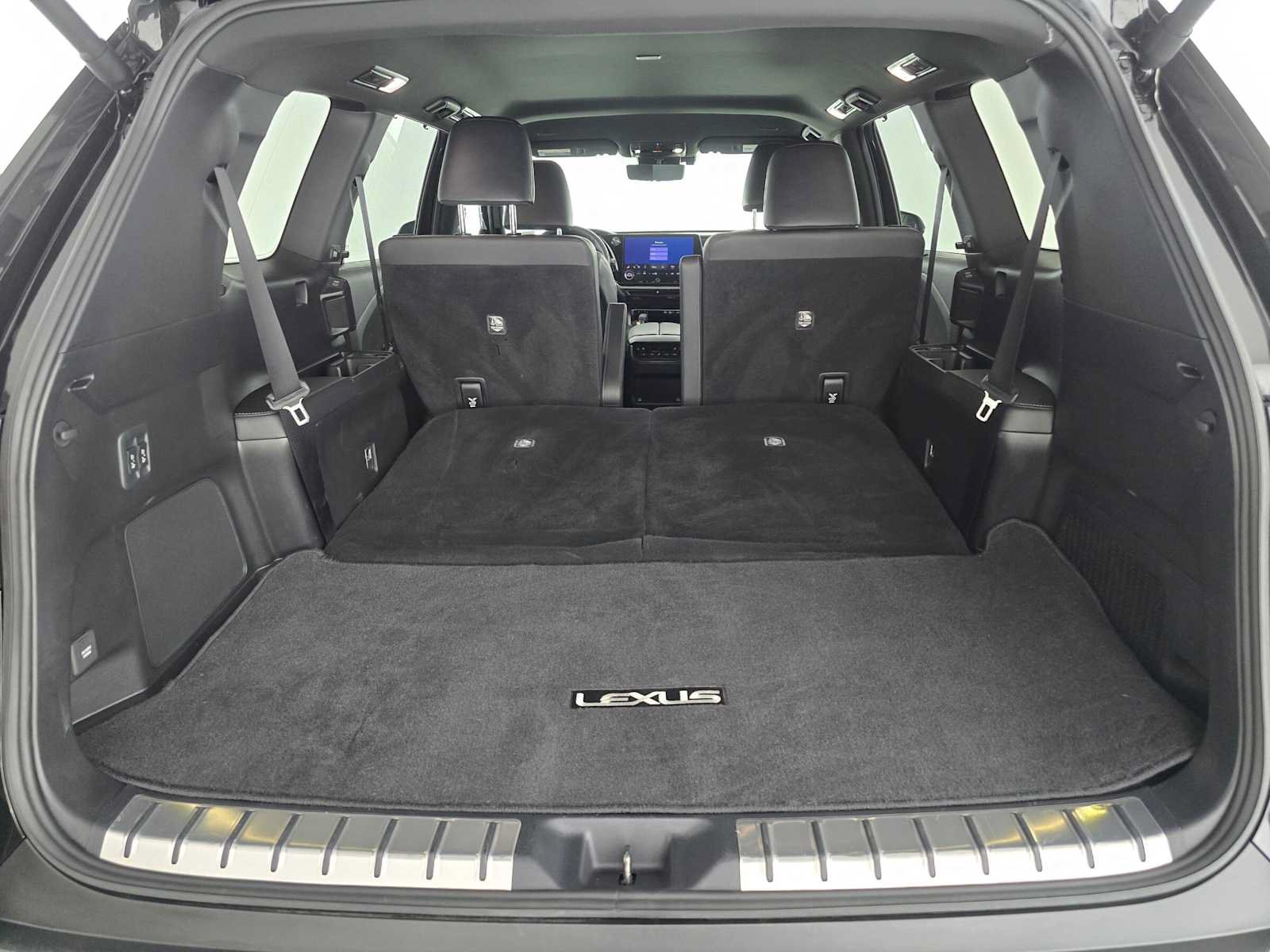 Certified 2025 Lexus TX 550h AWD Plug-In Hybrid w/ Technology Package image 14